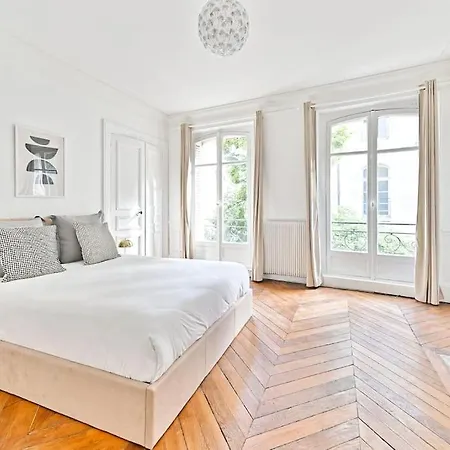 Parisien Spacieux #marais #rivoli - Ii Apartment