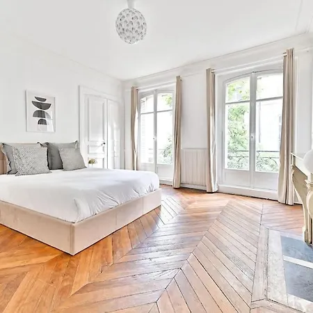 Parisien Spacieux #marais #rivoli - Ii Apartment