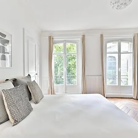 Parisien Spacieux #marais #rivoli - Ii Apartment